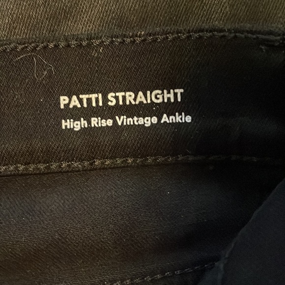 DL 1961 Patti Straight High Rise Black Coated Jeans - Picture 10 of 11